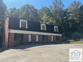 918 Blankenship Rd in Martinsville, VA - Building Photo