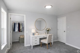 Toll Gate Estates in Groton, CT - Building Photo - Building Photo