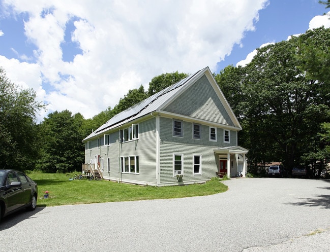 34 Arundel Rd in Arundel, ME - Building Photo - Building Photo