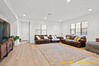 140 Lantana Dr in Stanton, CA - Building Photo - Building Photo