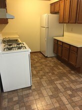 2700 6th St-Unit -104B in Wyandotte, MI - Building Photo - Building Photo