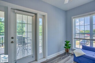 300 Gateway Condos Dr in Surf City, NC - Building Photo - Building Photo