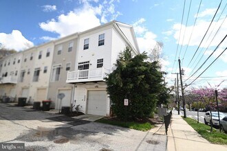 4289 S Capitol St SW in Washington, DC - Building Photo - Building Photo