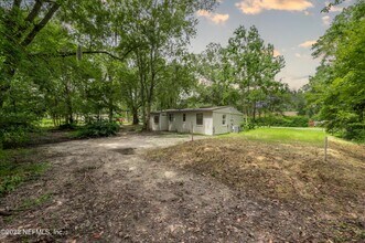 7832 Newton Rd in Jacksonville, FL - Building Photo - Building Photo