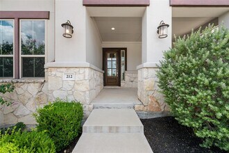 212 Panzano Dr in Georgetown, TX - Building Photo - Building Photo