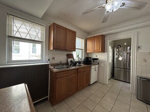 108 Brooks St in Boston, MA - Building Photo - Building Photo