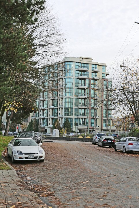 Murano Lofts in New Westminster, BC - Building Photo