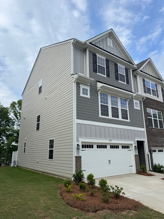 property at 1203 Mary Jane Ave