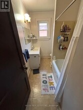 317 Victoria St in Kingston, ON - Building Photo - Building Photo