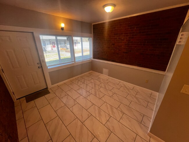 171 Hutton St, Unit #09 in Abingdon, VA - Building Photo - Building Photo