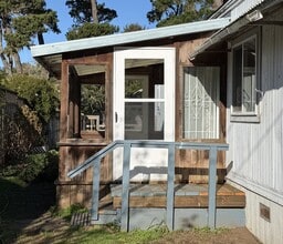 769 Stagecoach Rd in Trinidad, CA - Building Photo - Building Photo