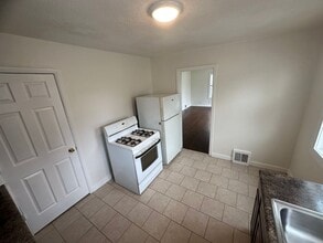 3317 Ave A in Council Bluffs, IA - Building Photo - Building Photo
