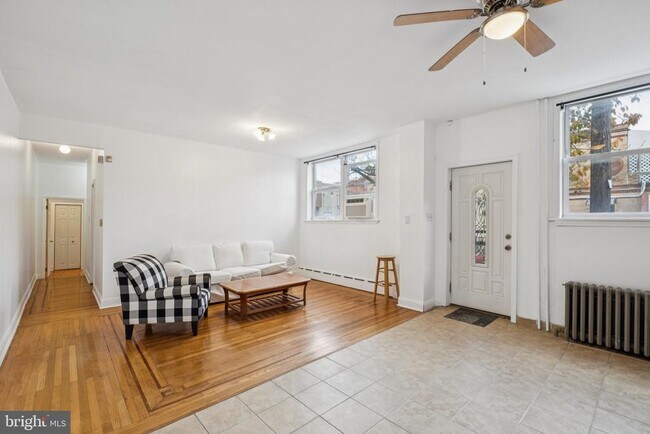 2001 S 13th St in Philadelphia, PA - Building Photo - Building Photo