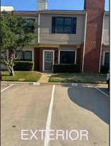 214 Samuel Blvd, Unit 3H in Coppell, TX - Building Photo
