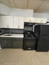 316 E Jersey St, Unit 2 in Elizabeth, NJ - Building Photo - Building Photo