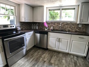 109 E Bass St in Kissimmee, FL - Building Photo - Building Photo