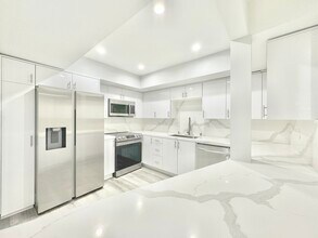 1230 Princeton St in Santa Monica, CA - Building Photo - Building Photo