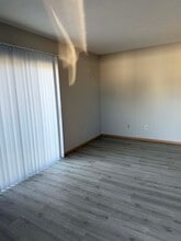 Fairway in Springfield, MO - Foto de edificio - Building Photo