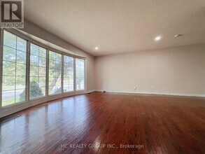 31 Roanoke Rd in Toronto, ON - Building Photo - Building Photo