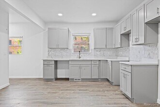 3957 Lenox St in Detroit, MI - Building Photo - Building Photo