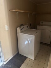 732 Gerald Ave in Lehigh Acres, FL - Foto de edificio - Building Photo