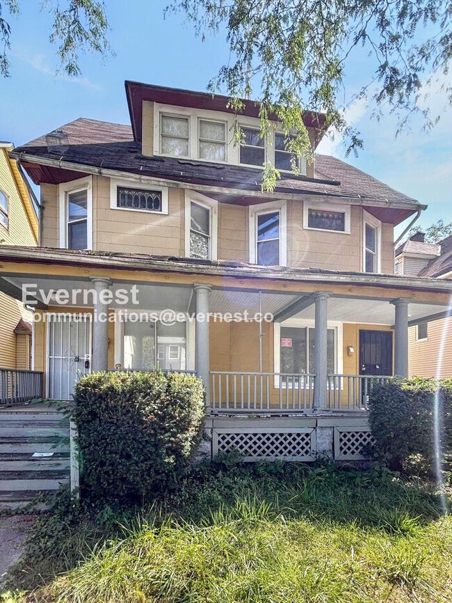 property at 2213 E 82nd St