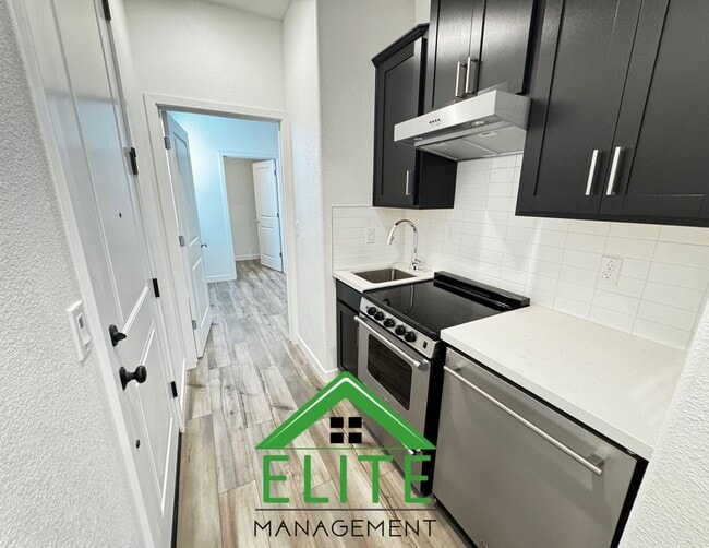 711 Rosazzo Ln in Manteca, CA - Building Photo - Building Photo