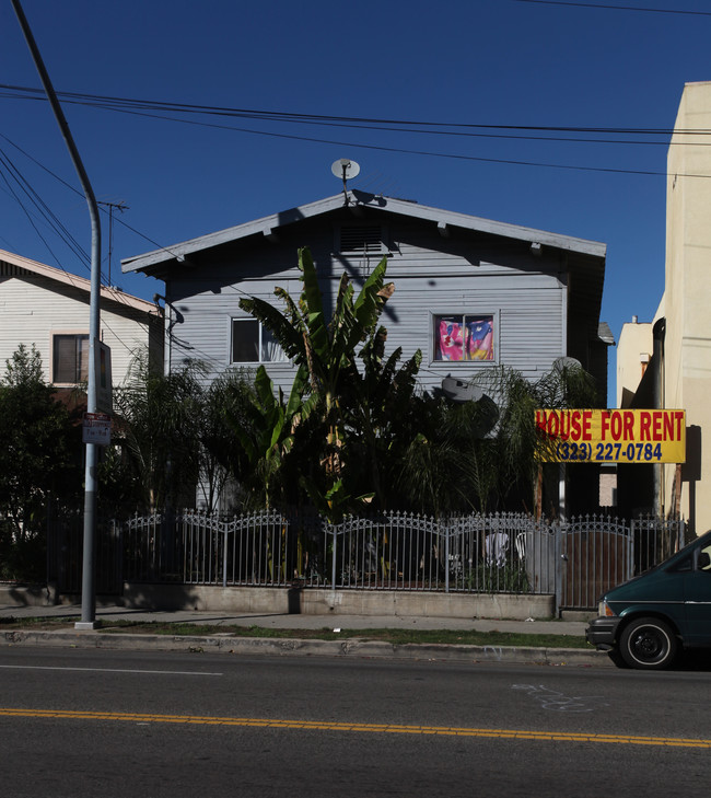 2923 N Main St in Los Angeles, CA - Building Photo - Building Photo