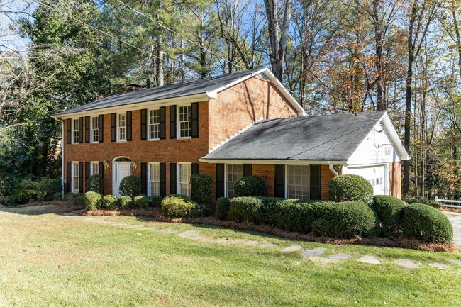 6395 Colewood Ct NW in Atlanta, GA - Building Photo - Building Photo