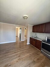 23 Magro Dr in North Babylon, NY - Foto de edificio - Building Photo