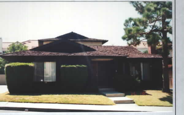 16961 Sims St in Huntington Beach, CA - Building Photo - Building Photo