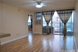 215 N King St in Honolulu, HI - Building Photo - Building Photo