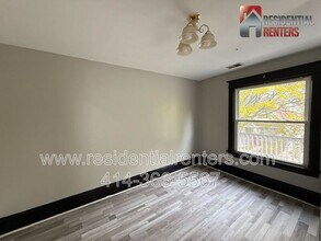 3337 N Palmer St in Milwaukee, WI - Building Photo - Building Photo