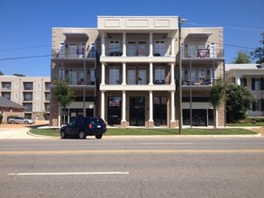 Broadstreet Village in Tuscaloosa, AL - Foto de edificio - Building Photo