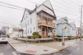 6 Bennett St in Woonsocket, RI - Building Photo - Building Photo