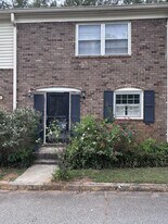 185 Eaglewood Way in Athens, GA - Building Photo