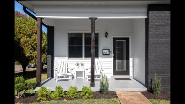 1701 Shelby Ave in Nashville, TN - Building Photo - Building Photo