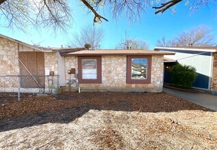 6820 Oldham Dr in San Antonio, TX - Building Photo - Building Photo