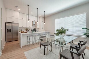 1423 N Carroll Ave in Dallas, TX - Building Photo