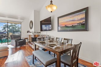 4637 Park Dr in Carlsbad, CA - Building Photo - Building Photo