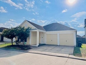 11746 Logan Ridge Dr in Houston, TX - Building Photo - Building Photo