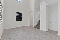 141 NE 25th Ter in Homestead, FL - Foto de edificio - Building Photo