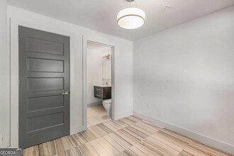 1672 DeKalb Ave NE in Atlanta, GA - Building Photo - Building Photo