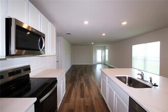 10256 Kalamazoo Pl in Parrish, FL - Building Photo - Building Photo
