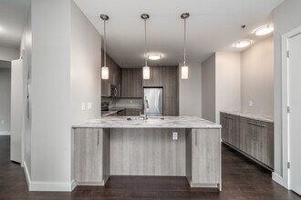 Seneca Way in Ithaca, NY - Foto de edificio - Interior Photo