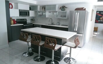 307 Saxony Dr in Delray Beach, FL - Building Photo - Building Photo