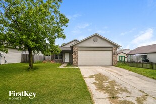 5815 Victory Ave in Indianapolis, IN - Building Photo