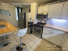 96 Carlisle St in New Haven, CT - Building Photo - Building Photo