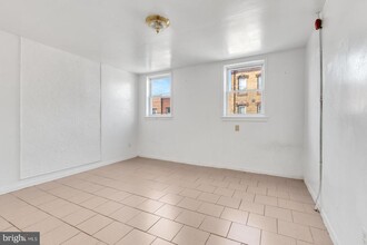 2301 S 16th St in Philadelphia, PA - Building Photo - Building Photo