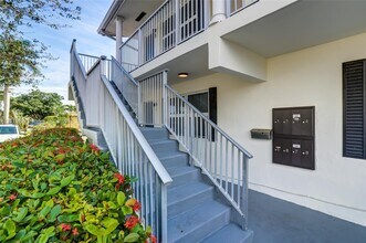 1520 NE 56th St in Fort Lauderdale, FL - Building Photo - Building Photo